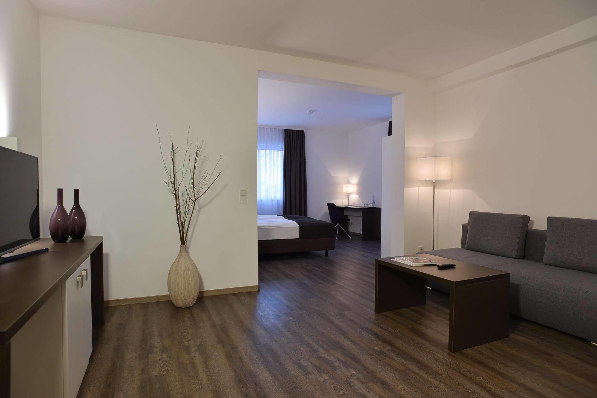 Guesthouse Lichtenau Nussloch Luaran gambar